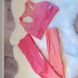 GymShark Set - leggings and sports bra - small - pink
